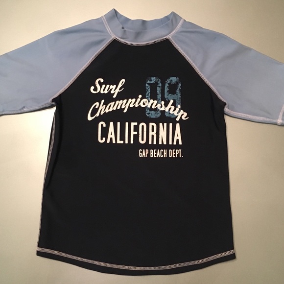 GAP Other - Gap Kids SS Graphic Rash Guard